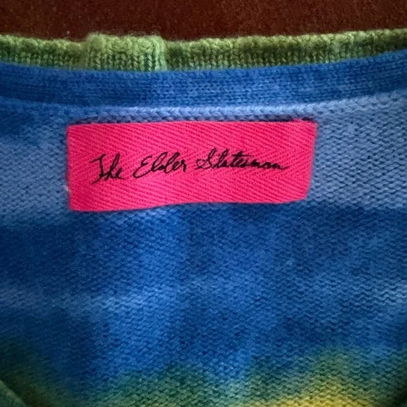 The Elder Statesman Cashmere Set Frank Cardigan and Dip Dye Chunky Cable Shorts - Picture 12 of 15